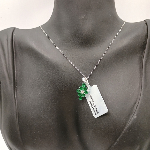 Green Emeralds And White Zircon Silver Necklace - Picture 2 of 6